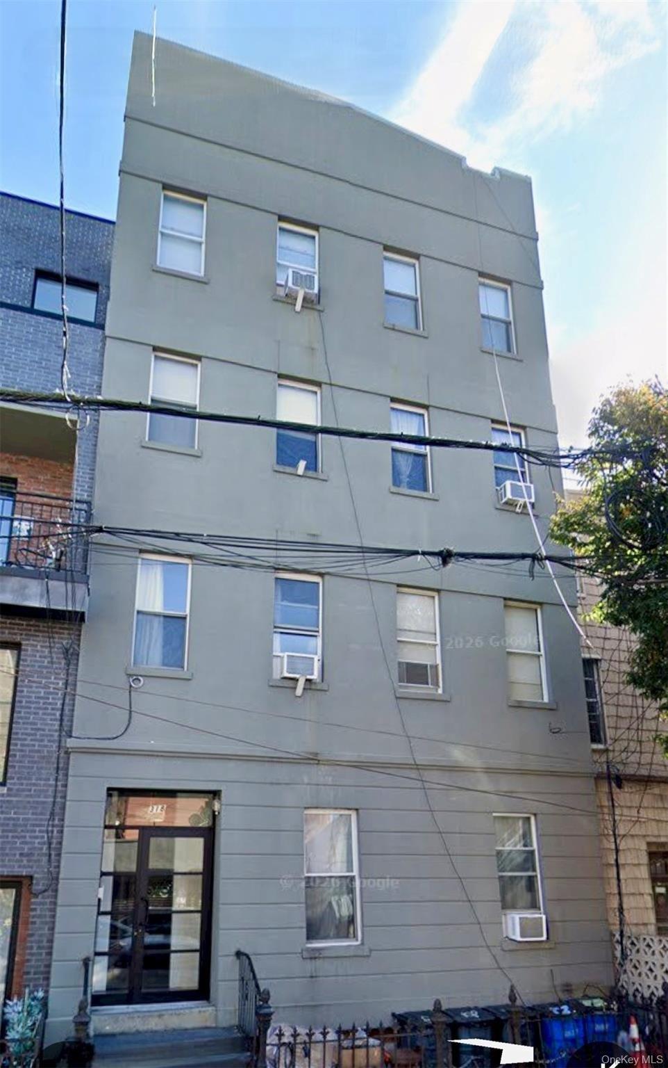 Property Image for 318 Humboldt Street