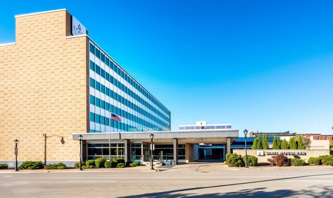 Property Image for 101 E Adams Street