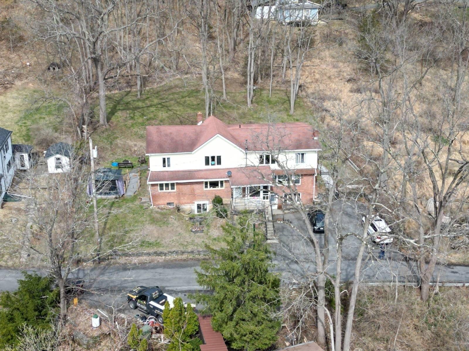 Property Image for 279 Hamburg Rd