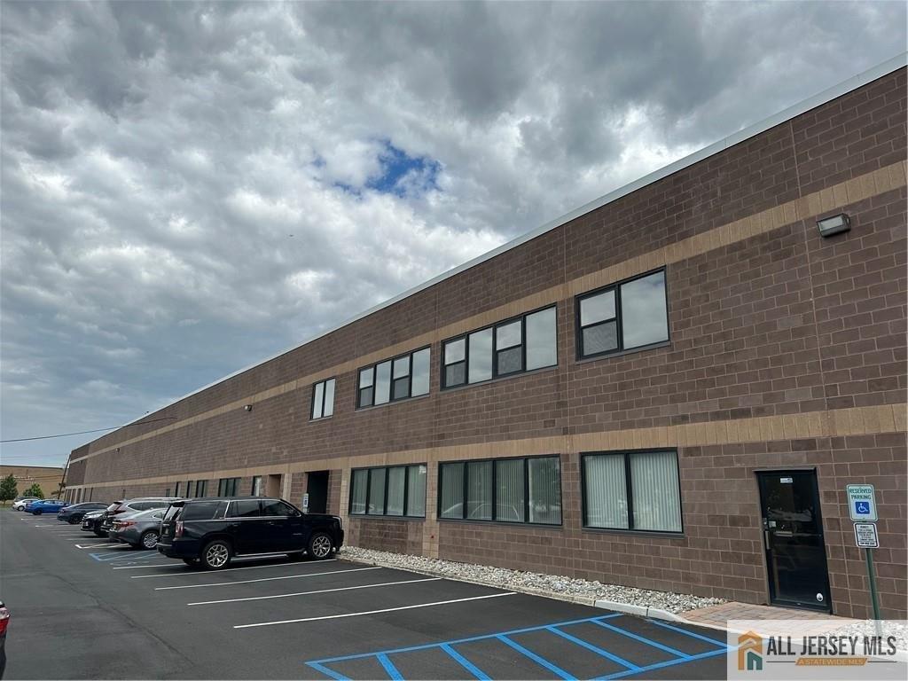 Property Image for 127 Fieldcrest Avenue