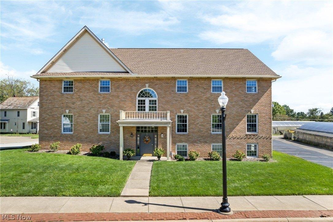 Property Image for 920 S Main Street