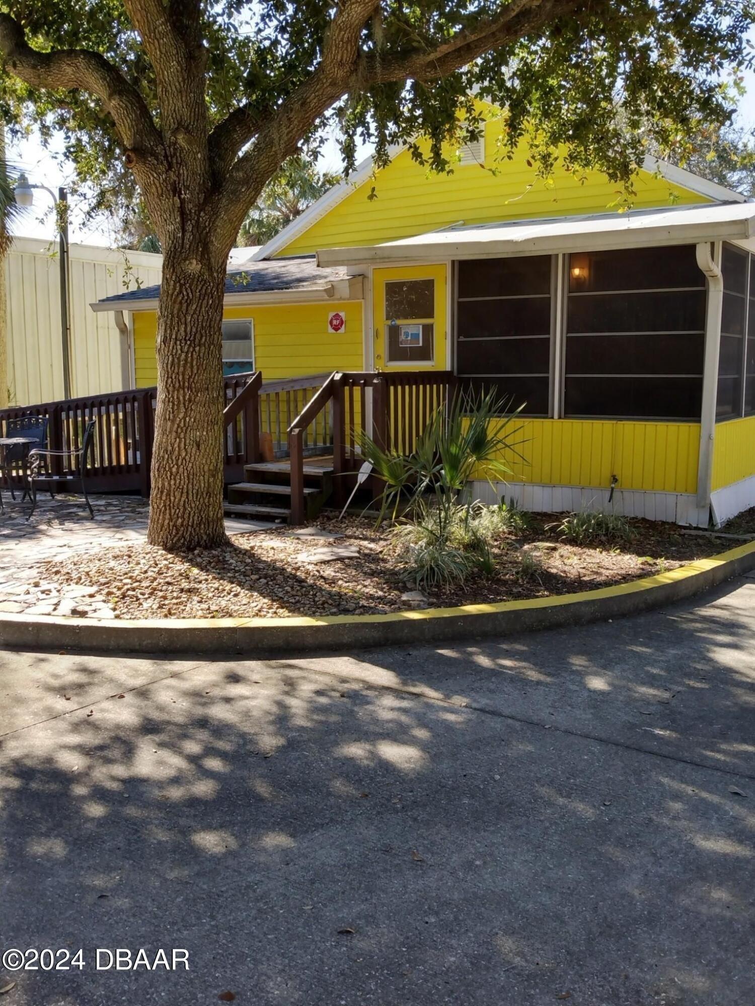 Property Image for 203 S Yonge Street