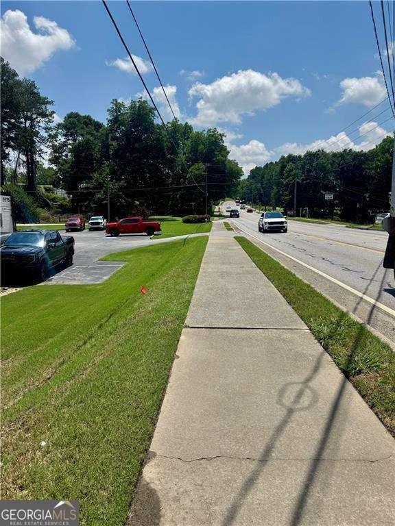 Property Image for 5557 Oakdale Road SE