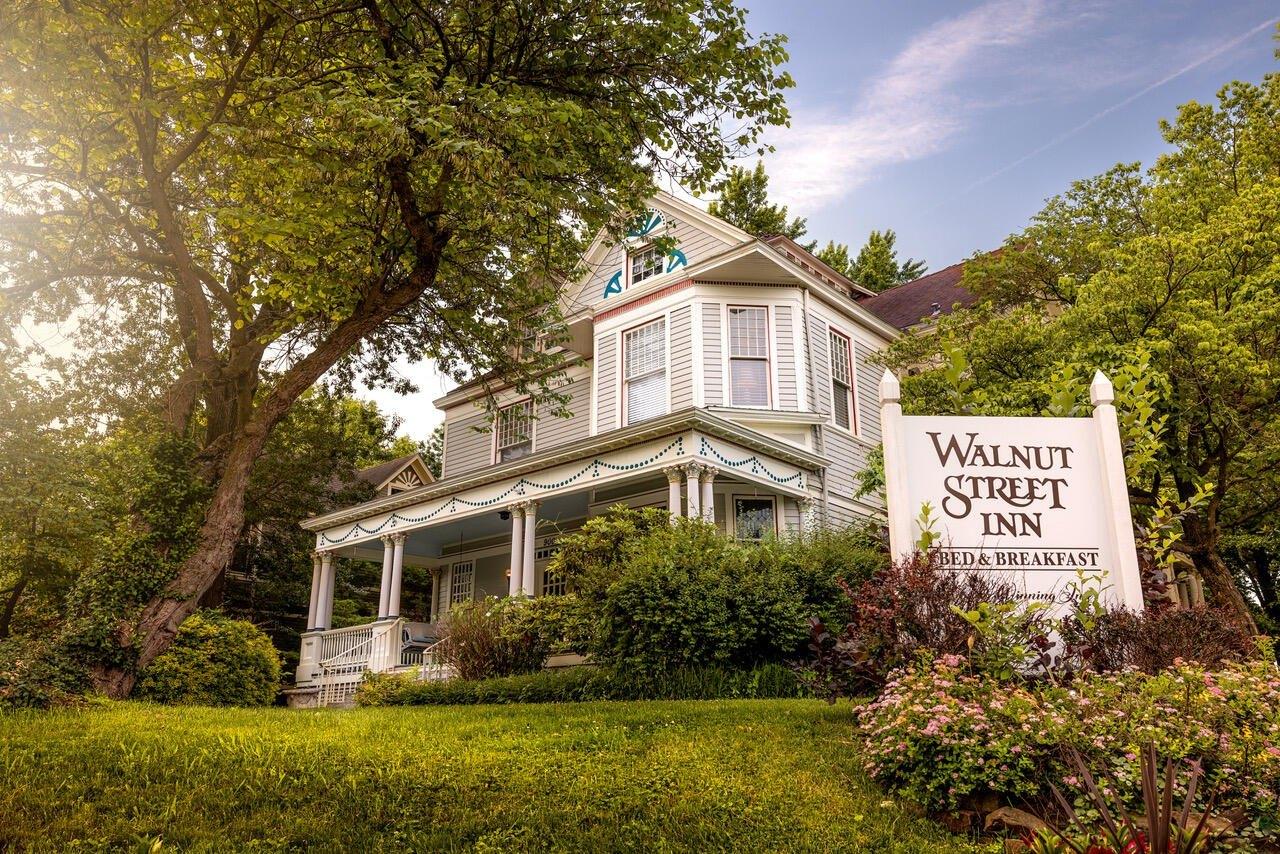 Property Image for 900 E Walnut Street