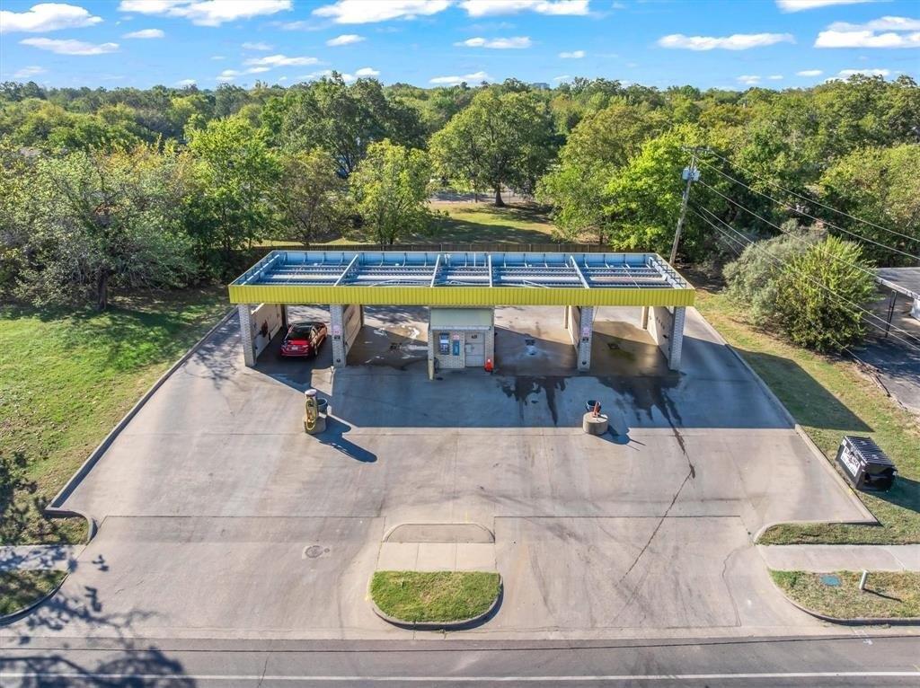 Property Image for 3937 Lee Street