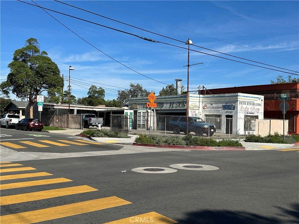 Property Image for 1429 W 5th