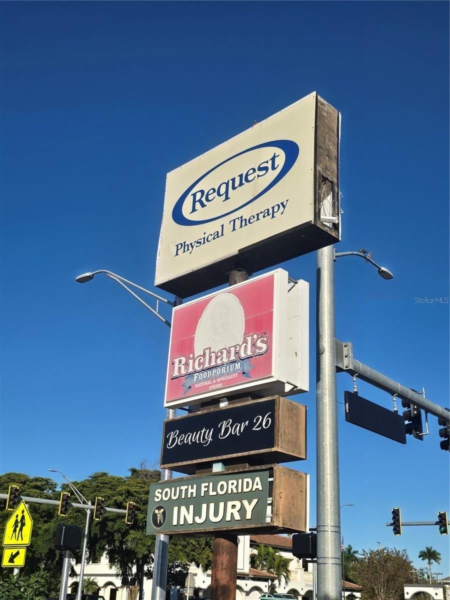 Property Image for 2601 Manatee Avenue W