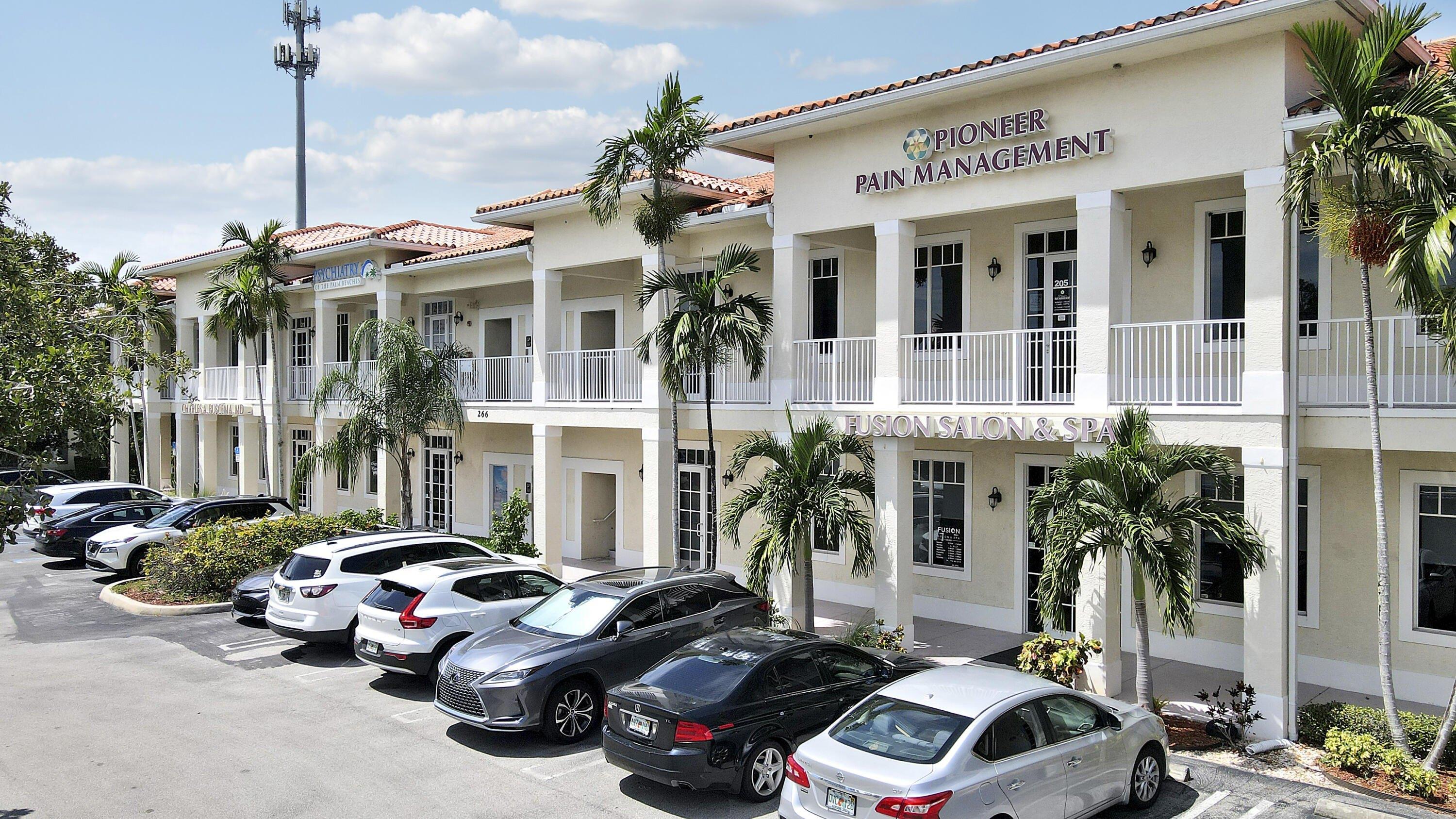 Property Image for 266 NW Peacock Boulevard 104