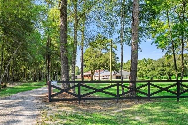 Property Image for MEADOWLARK Drive