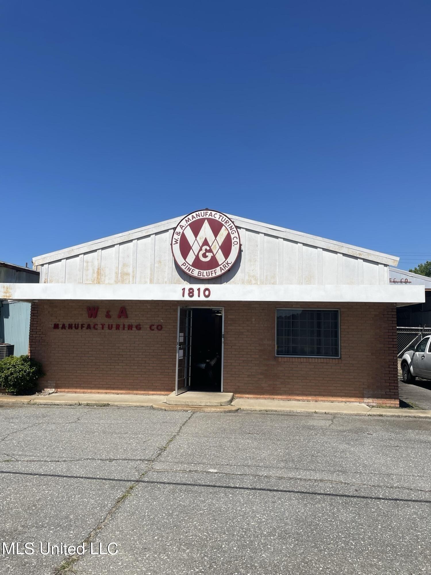 Property Image for 1810 S Ohio Street