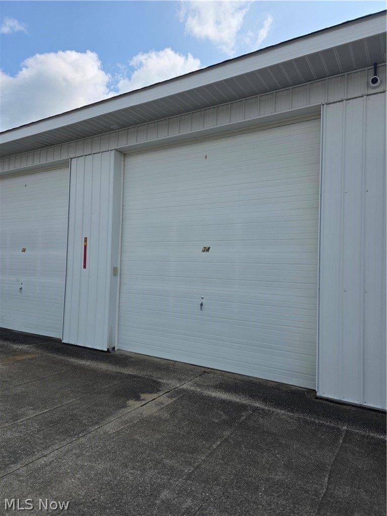 Property Image for 1096 Medina Road B34
