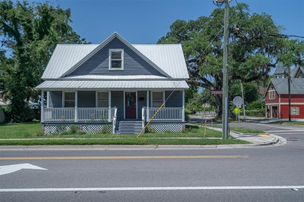 Property Image for 101 S 8TH Street
