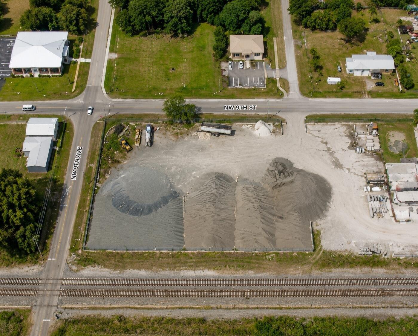 Property Image for 805 NW 9th Street