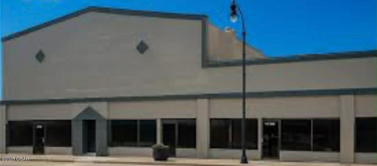 Property Image for 1728 S Main Street