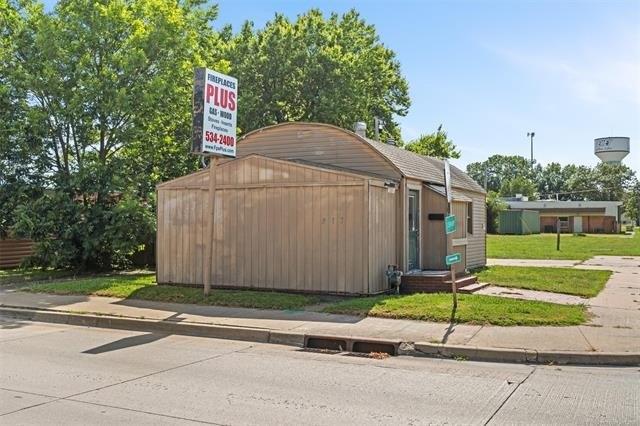 Property Image for 817 N Osage