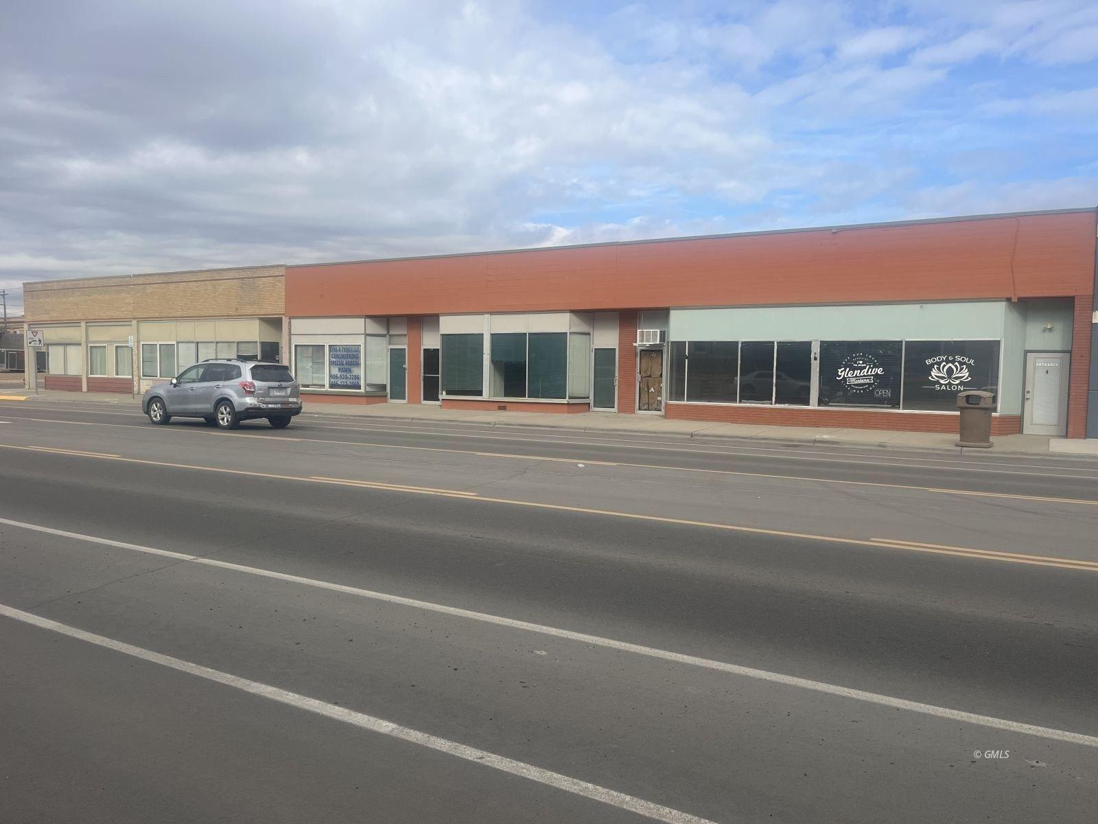 Property Image for 301 N Merrill Ave