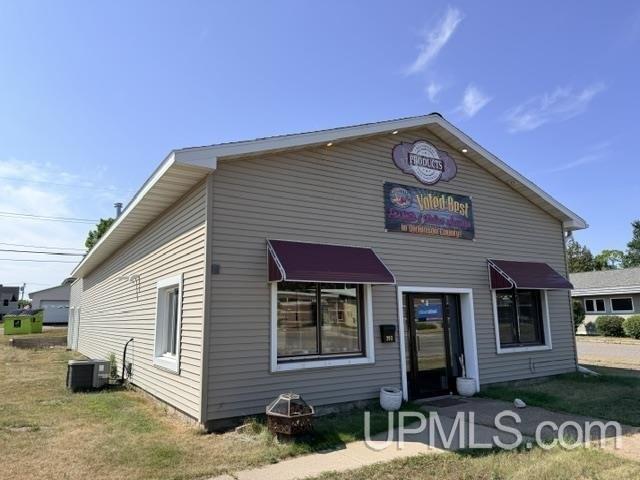 Property Image for 393 Woodward Avenue