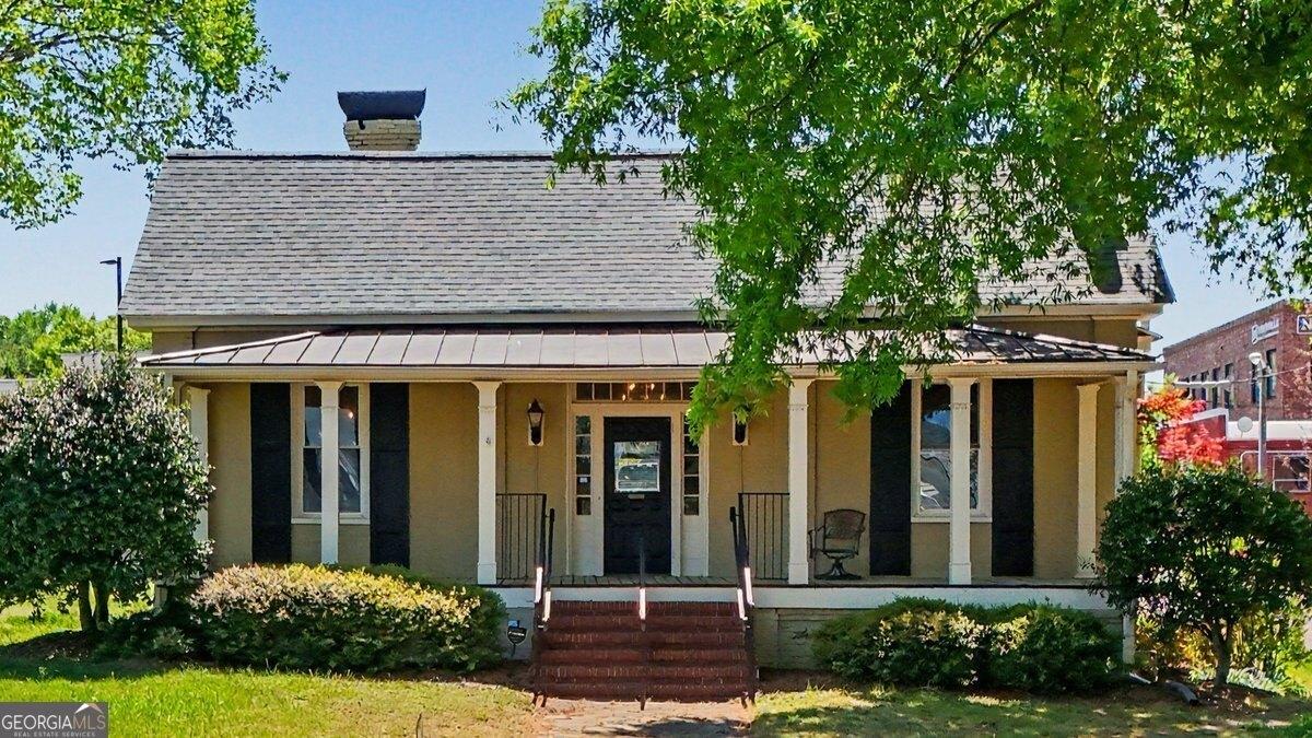 Property Image for 236 Washington Avenue NE