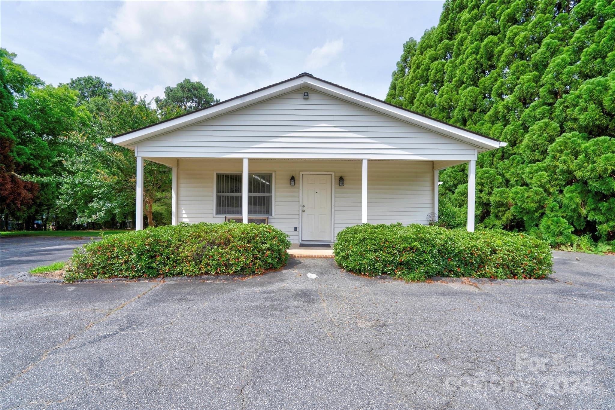 Property Image for 2500 Joes Lake Road