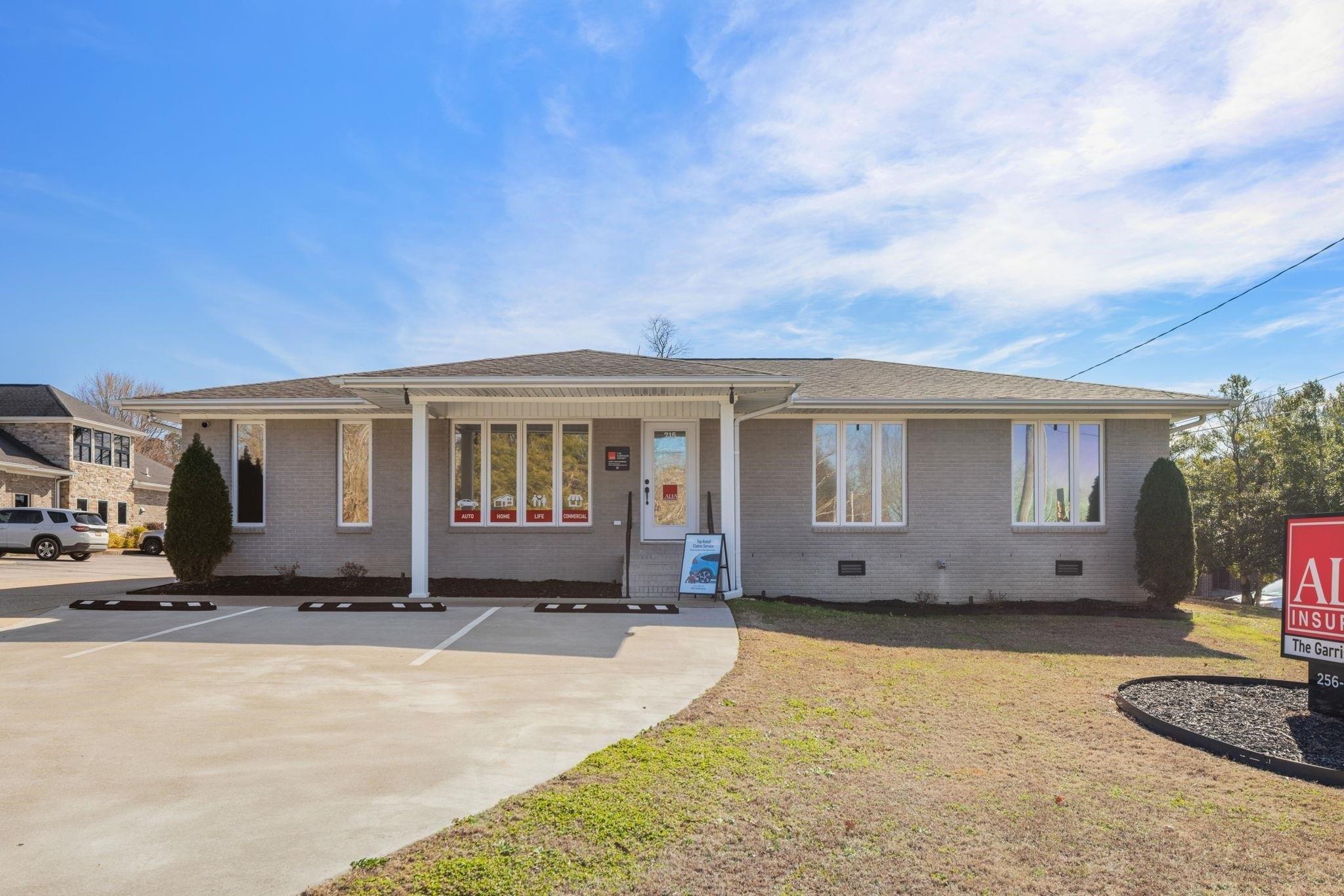 Property Image for 715 Cox Creek Pkwy