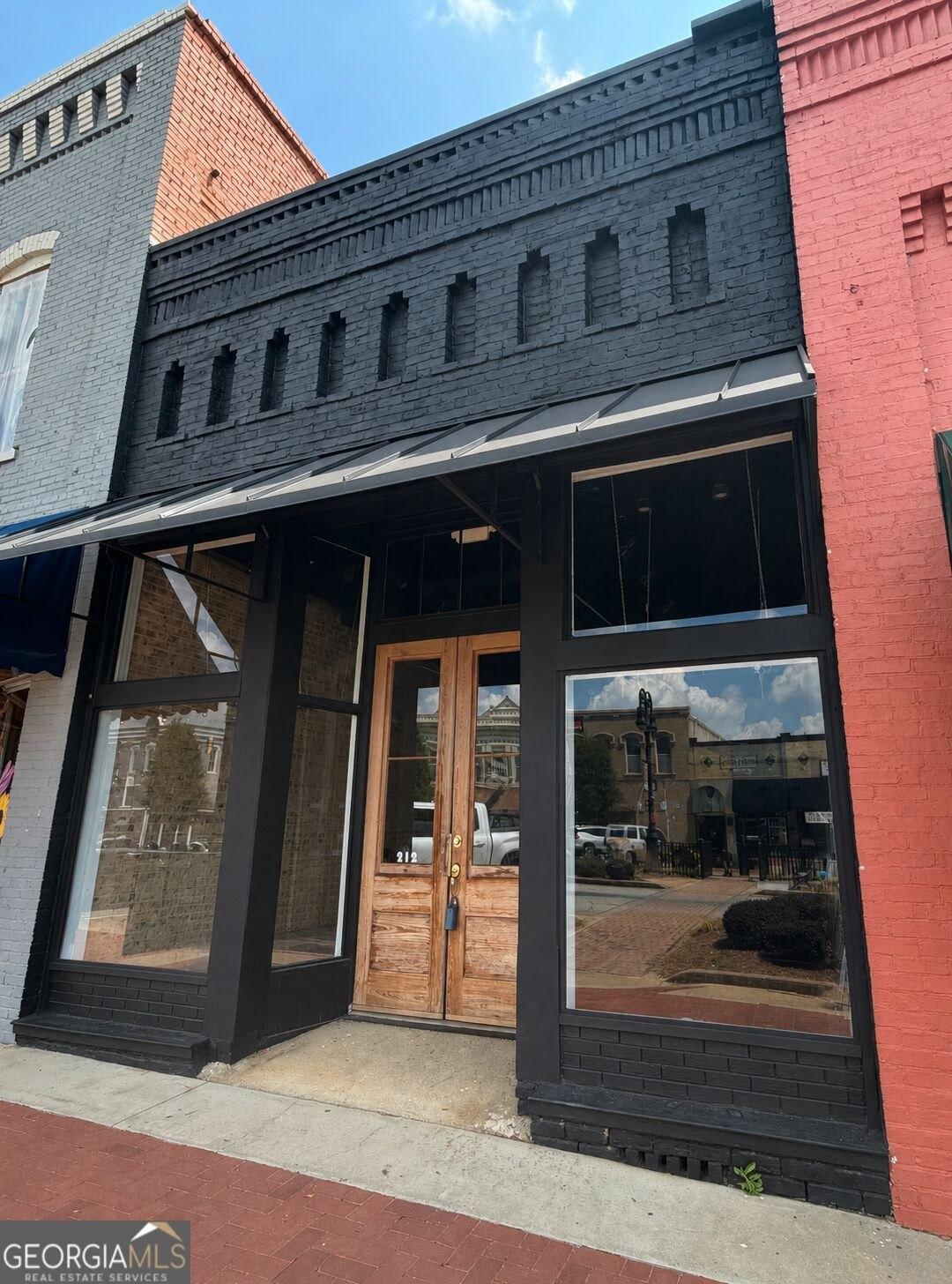 Property Image for 212 Main Street