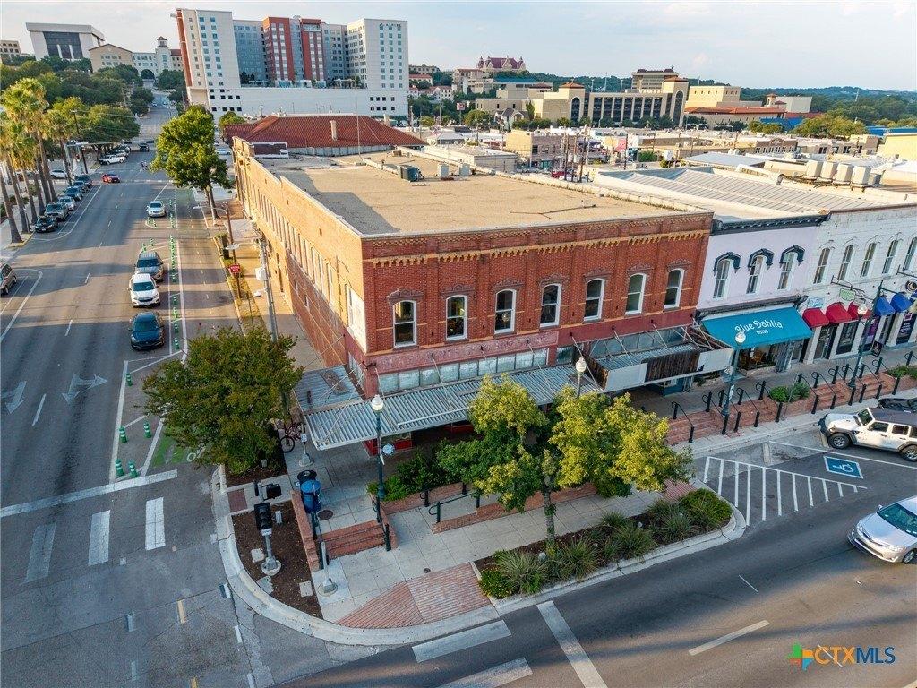 Property Image for 101 E Hopkins Street