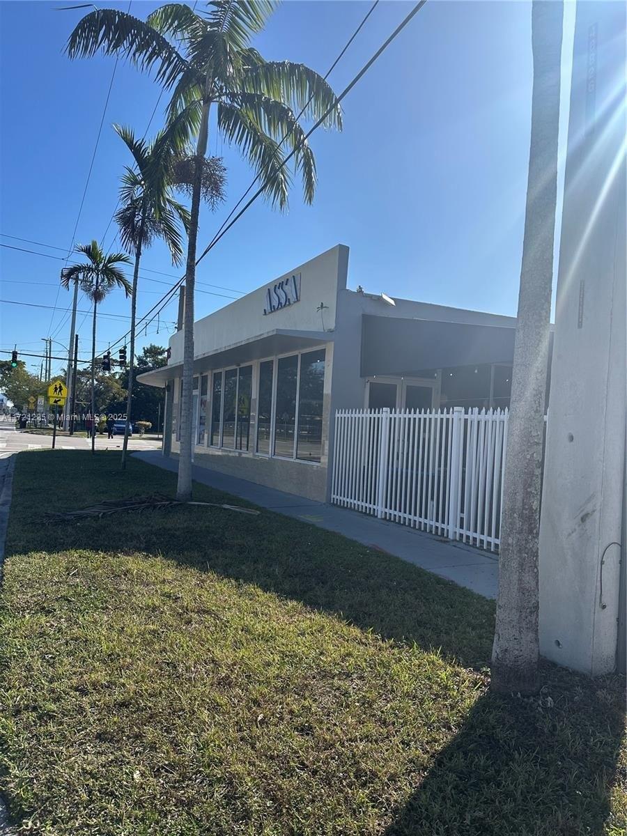 Property Image for 167th St