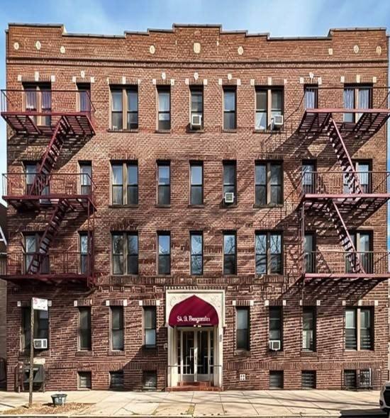 Property Image for 1463 E 3rd Street