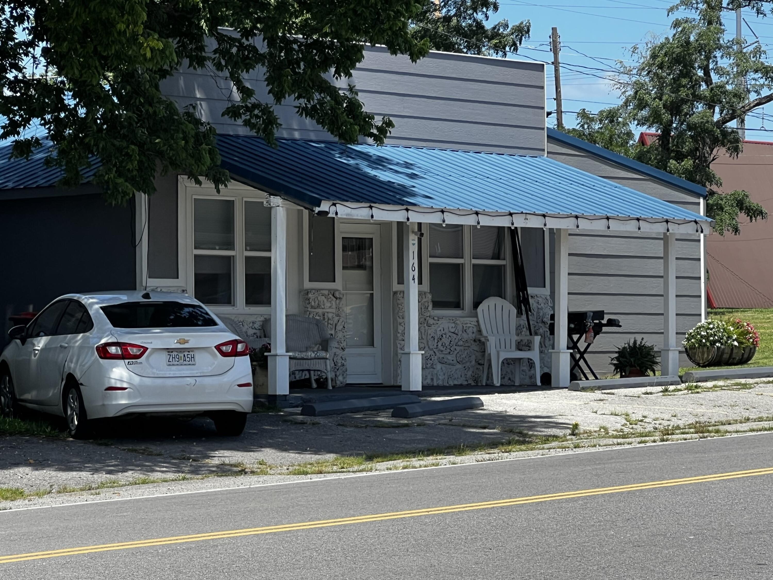 Property Image for 164 W Cherokee Avenue