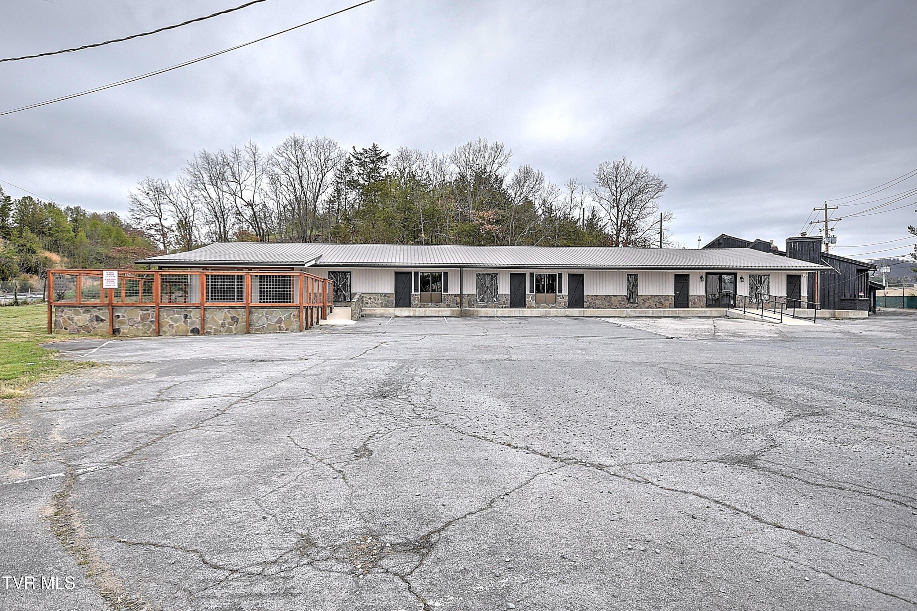 Property Image for 3100 N Roan Street