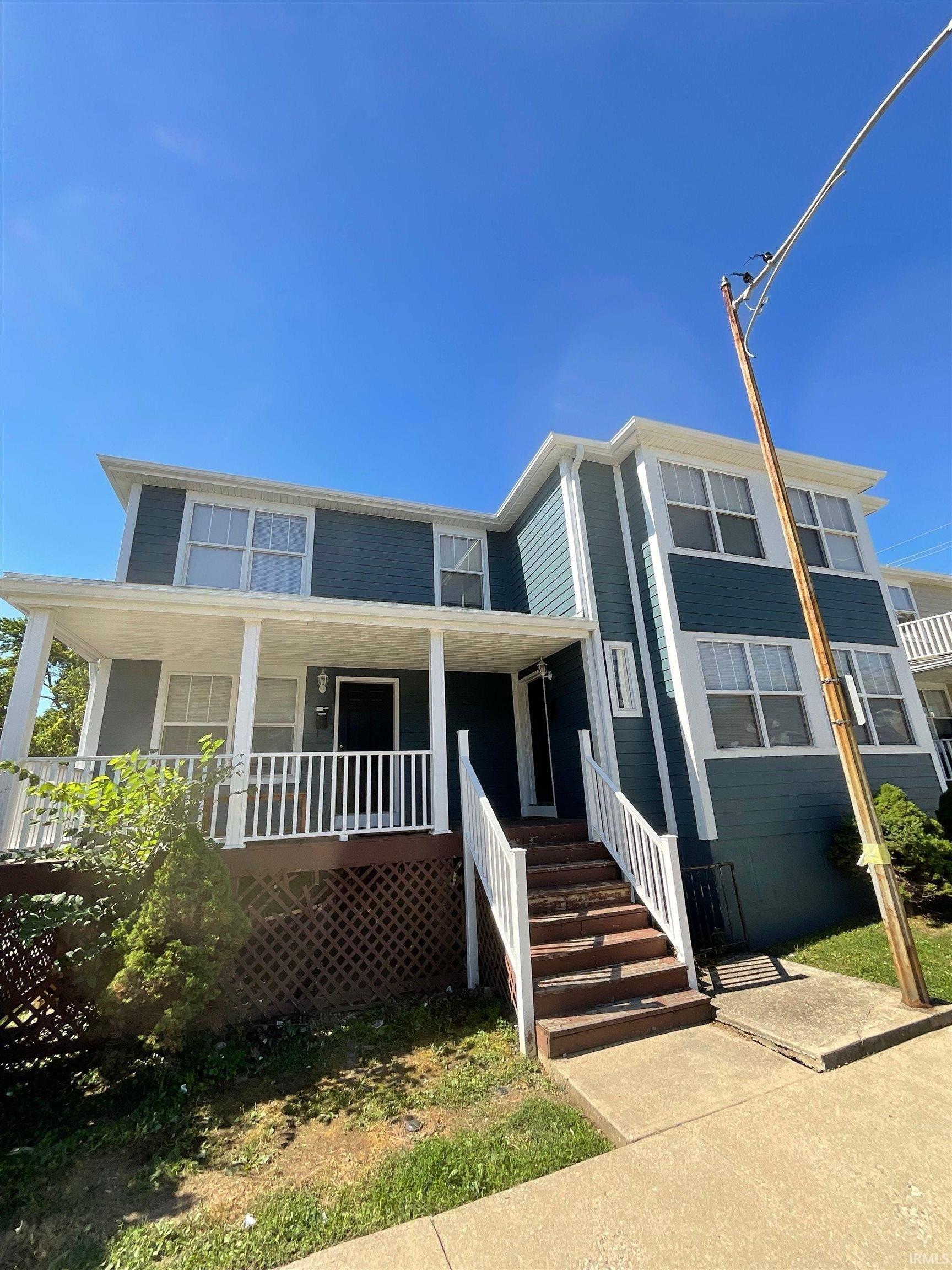 Property Image for 314,316,318,320 E 10Th Street