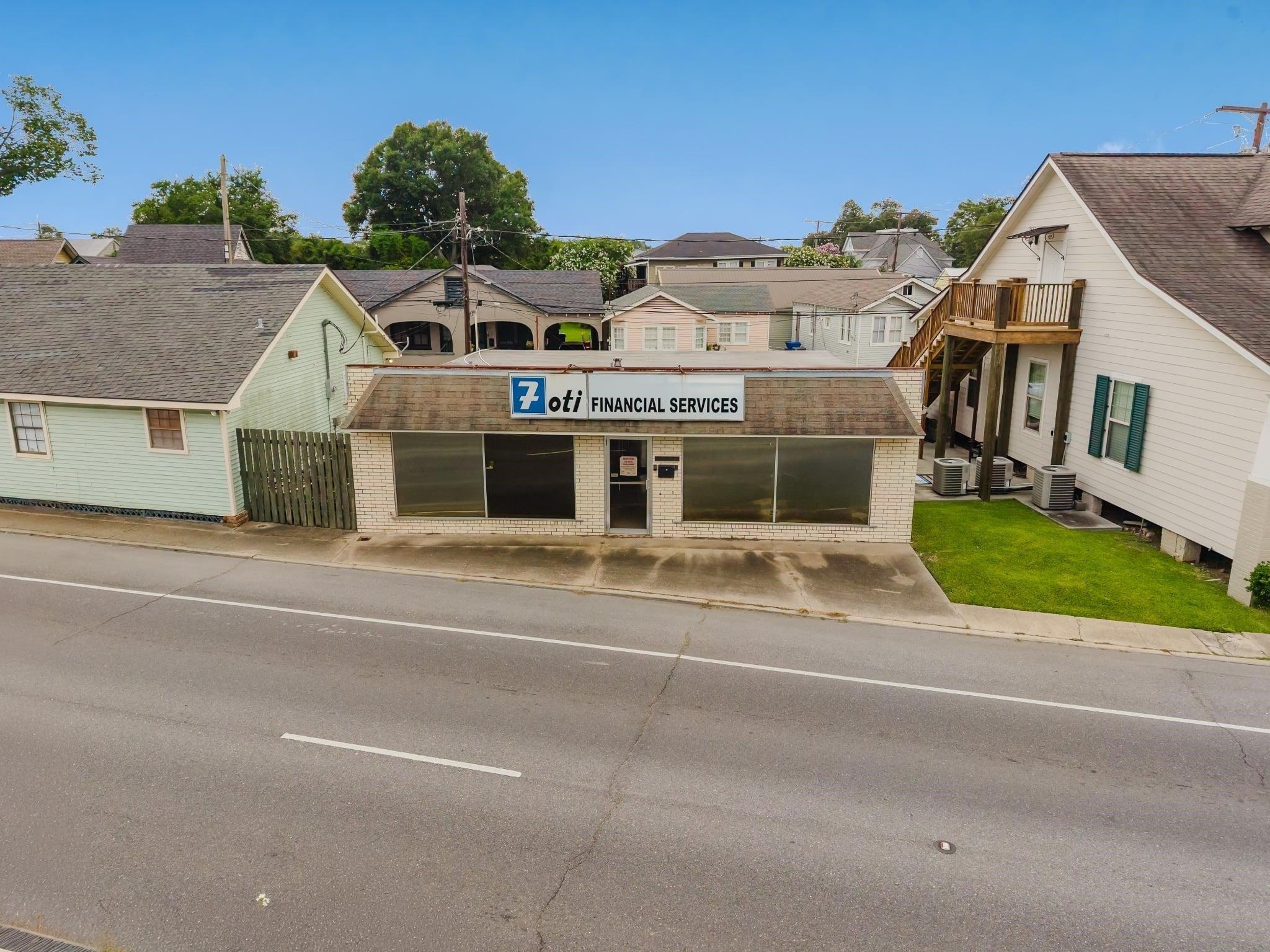 Property Image for 602 Canal Blvd