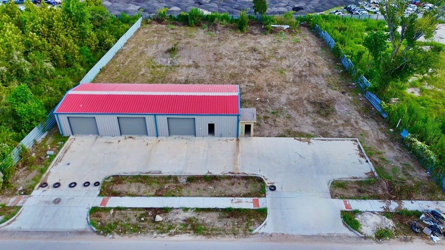 Property Image for 4010 Swingle Rd, Houston, TX 77047