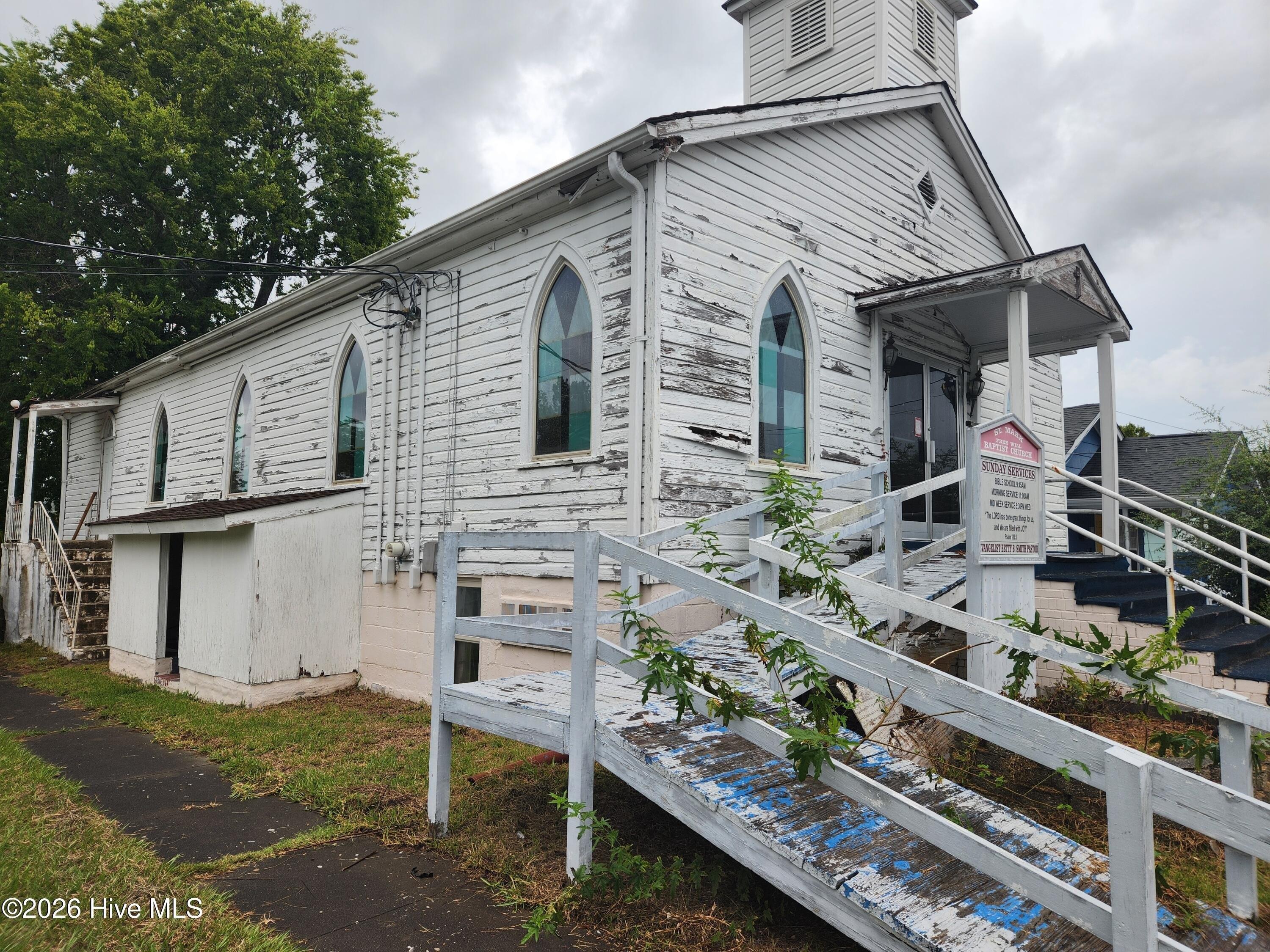 Property Image for 1801 Castle Street
