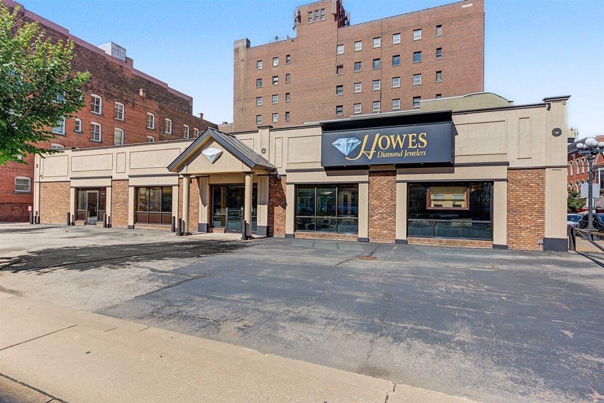 Property Image for 324 Main St, La Crosse, WI 54601