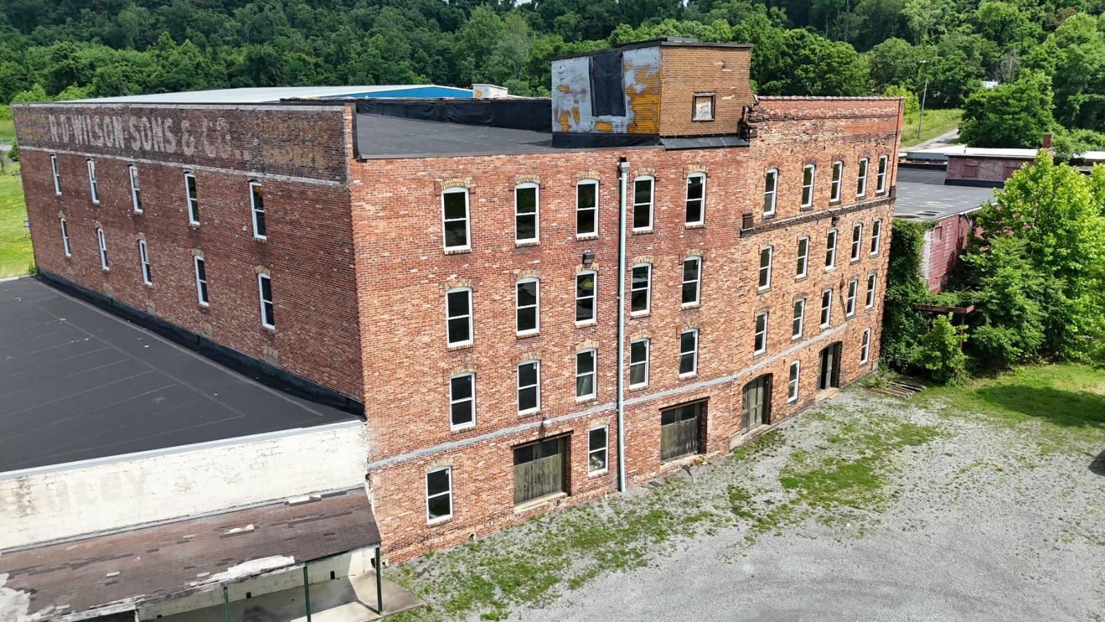 Property Image for 604 N 4th Street