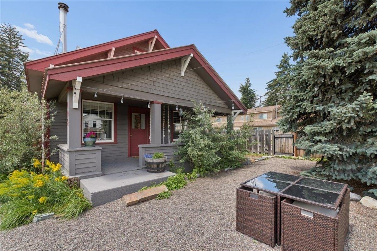 Property Image for 104 Wisconsin Avenue