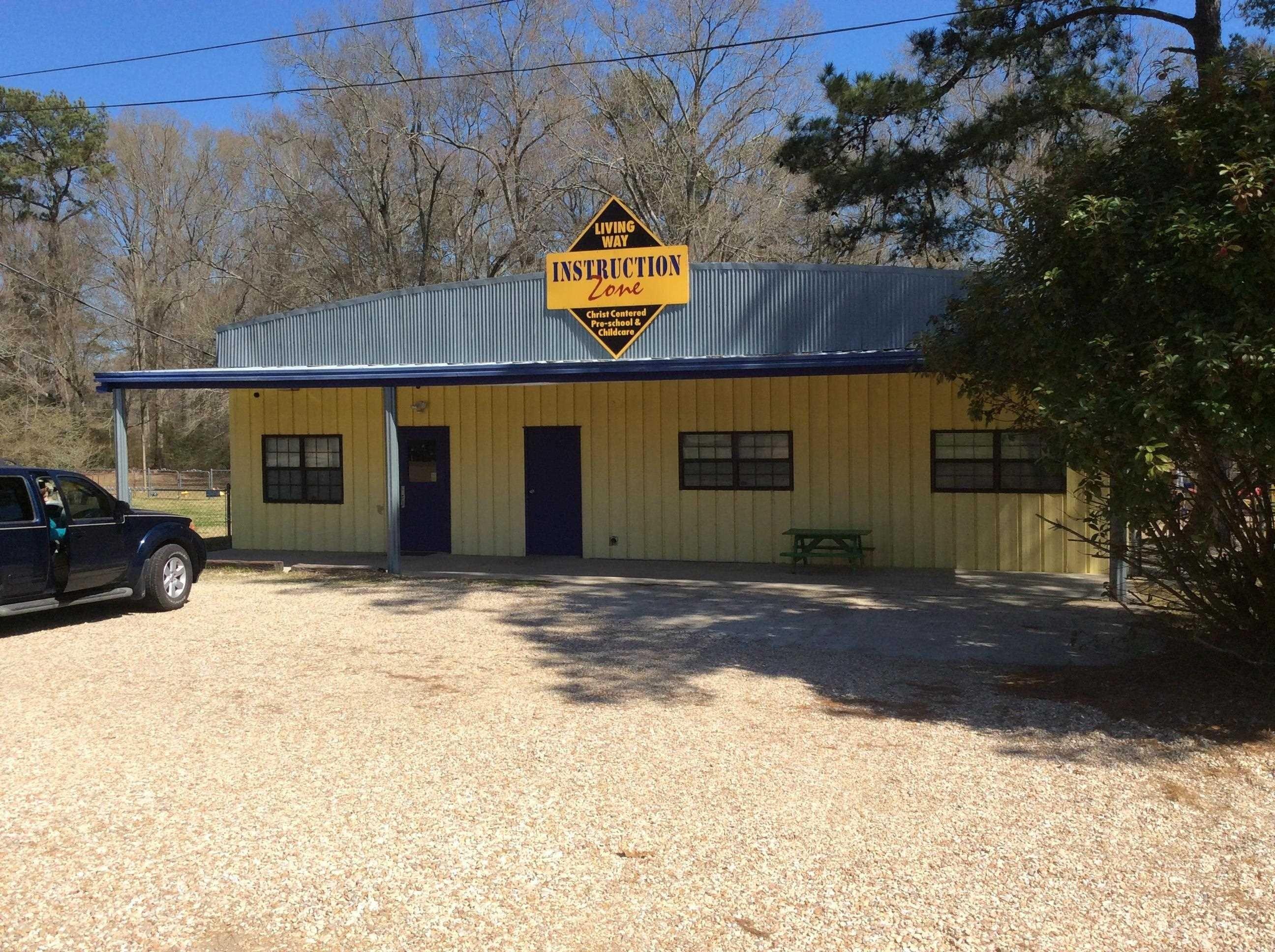 Property Image for 17013 N I-12 Service Road