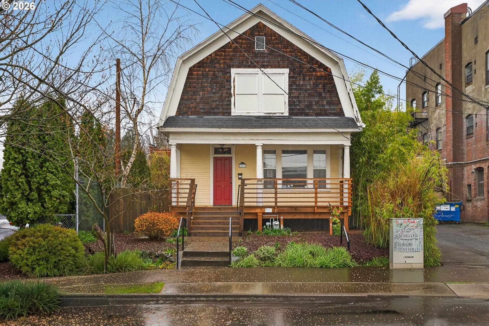 Property Image for 317 NE SACRAMENTO St