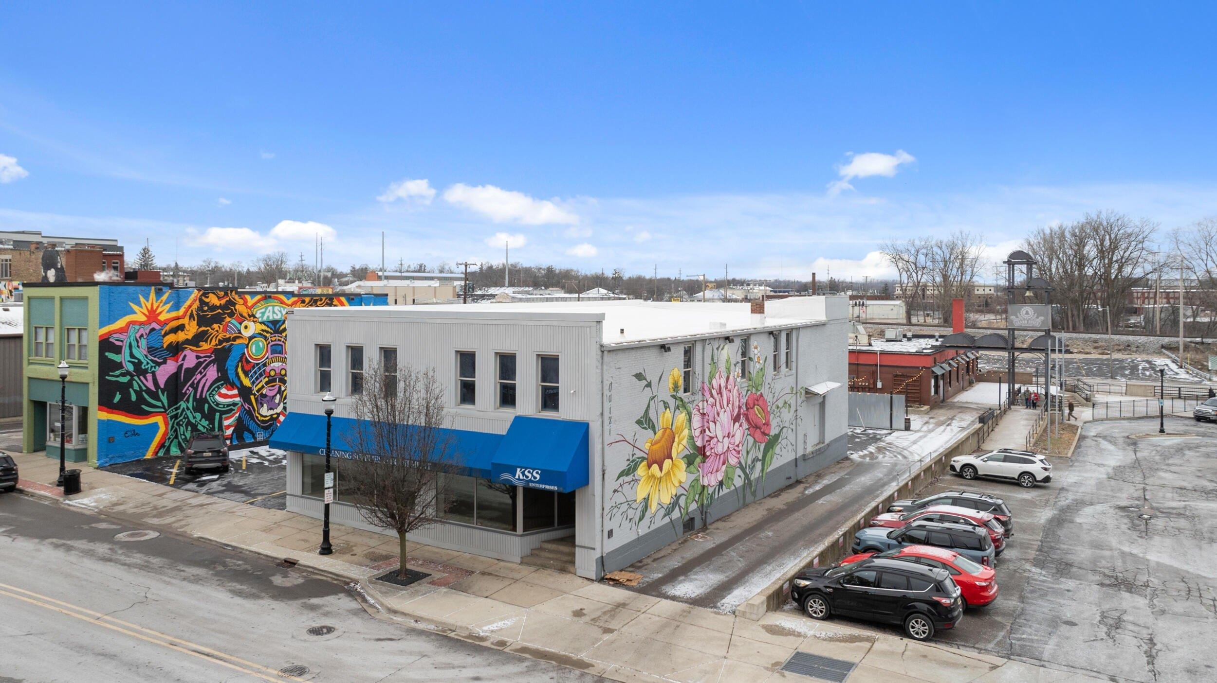 Property Image for 132 W Pearl Street