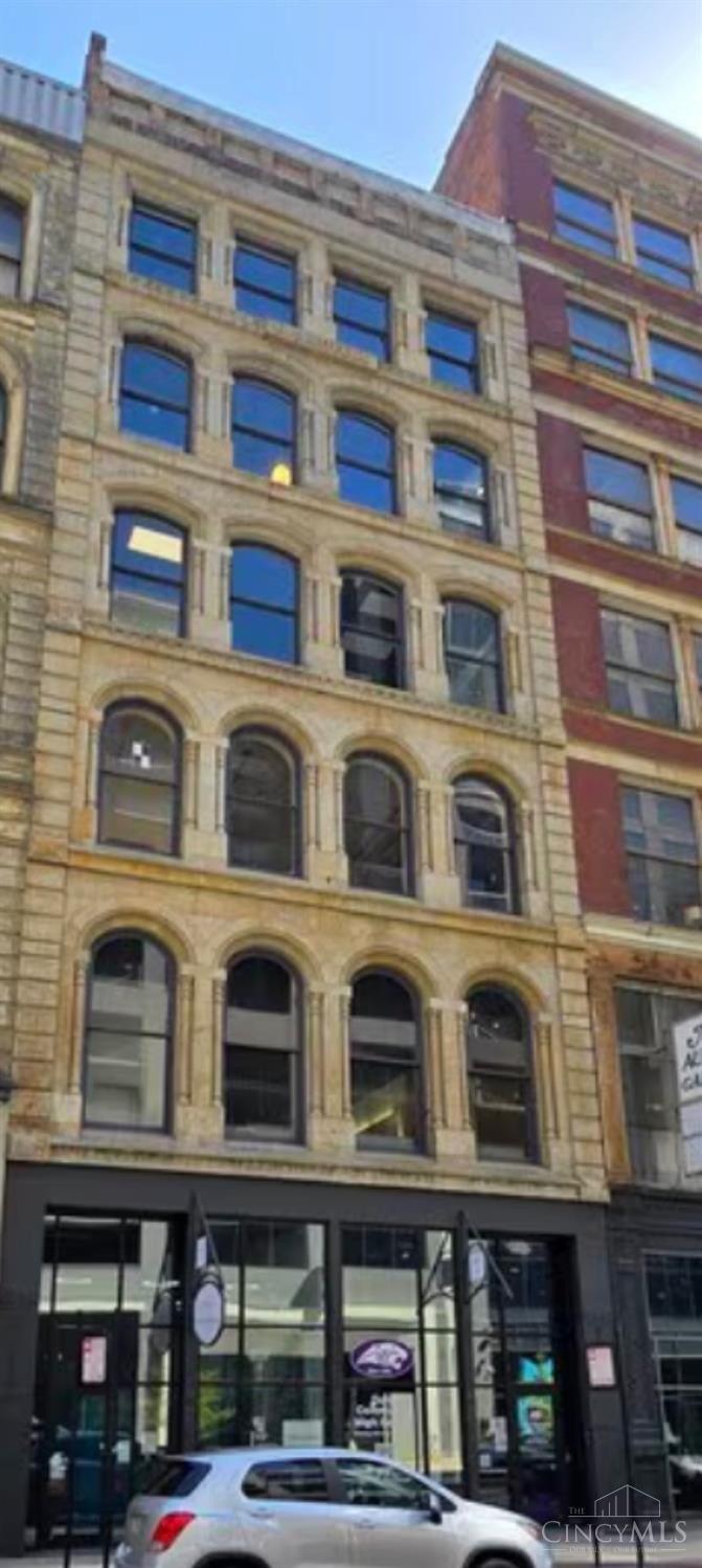 Property Image for 133 W Fourth Street