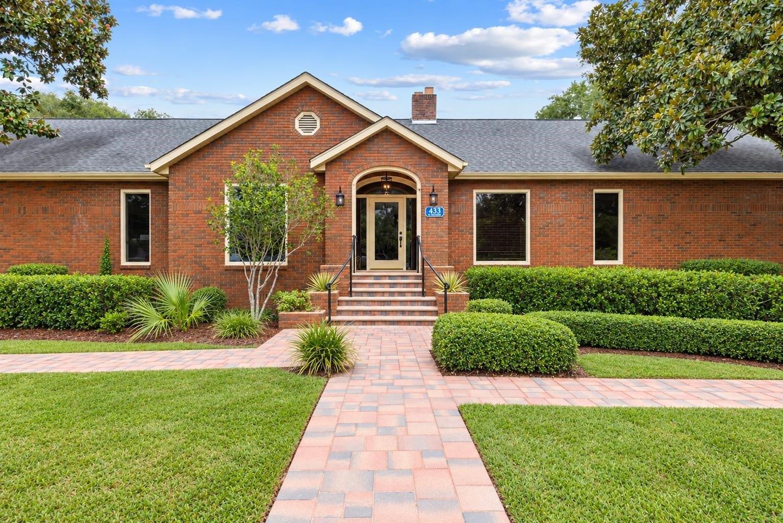 Property Image for 433 N MAGNOLIA Drive
