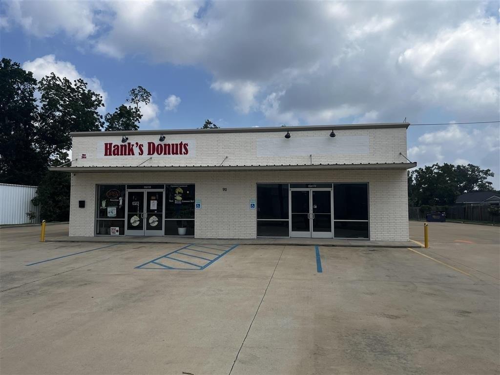 Property Image for 911 E Prien Lake Rd, Lake Charles, LA 70601