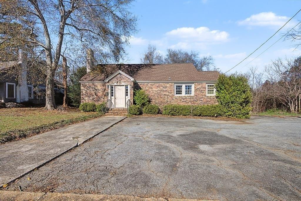 Property Image for 12837 Magnolia Street