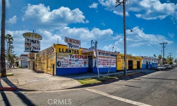 Property Image for 6961 Van Nuys