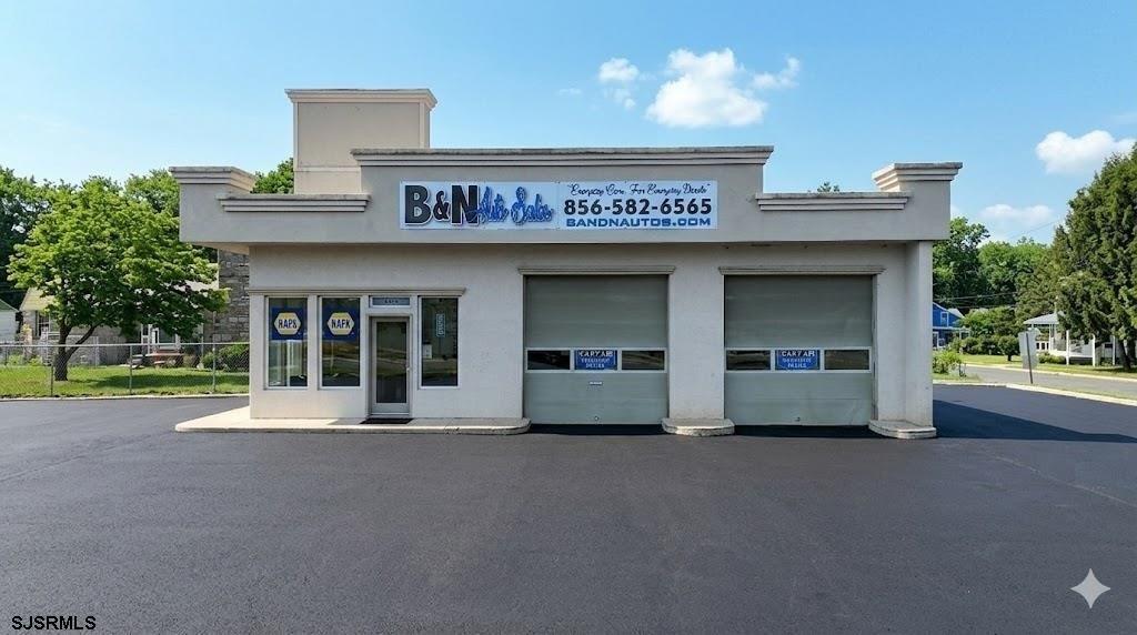 Property Image for 501 N Delsea Dr