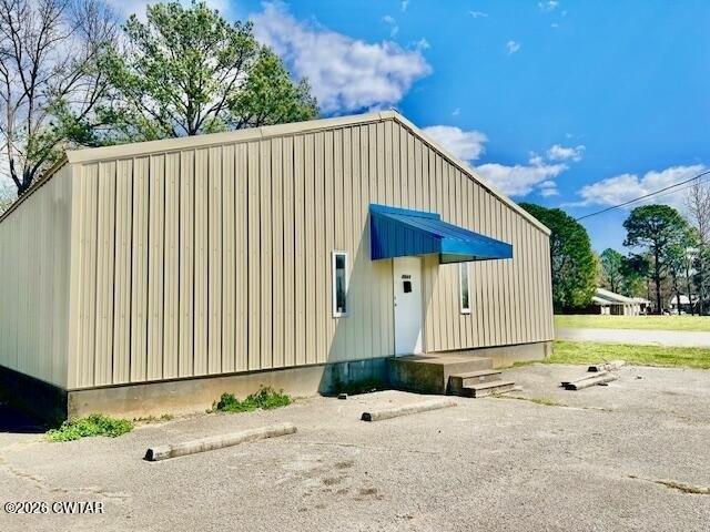 Property Image for 2051 Hollywood Drive