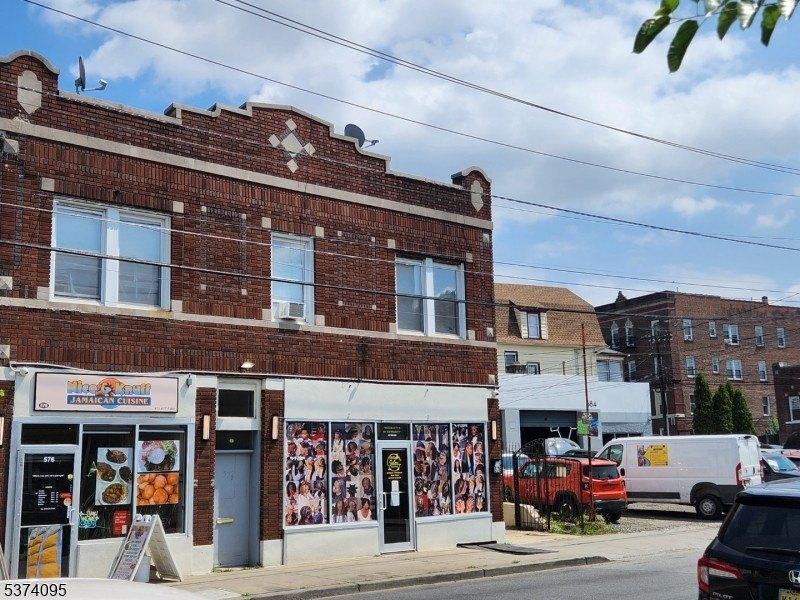 Property Image for 580 & 584 Scotland Rd