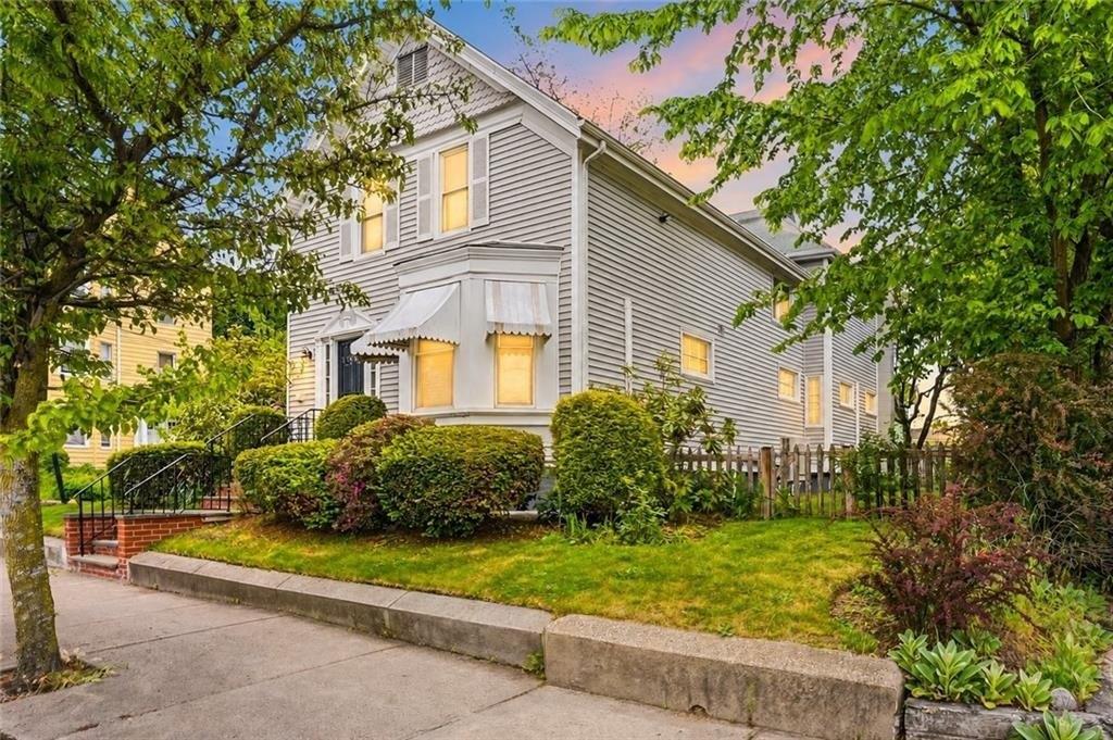 Property Image for 407 Smithfield Avenue