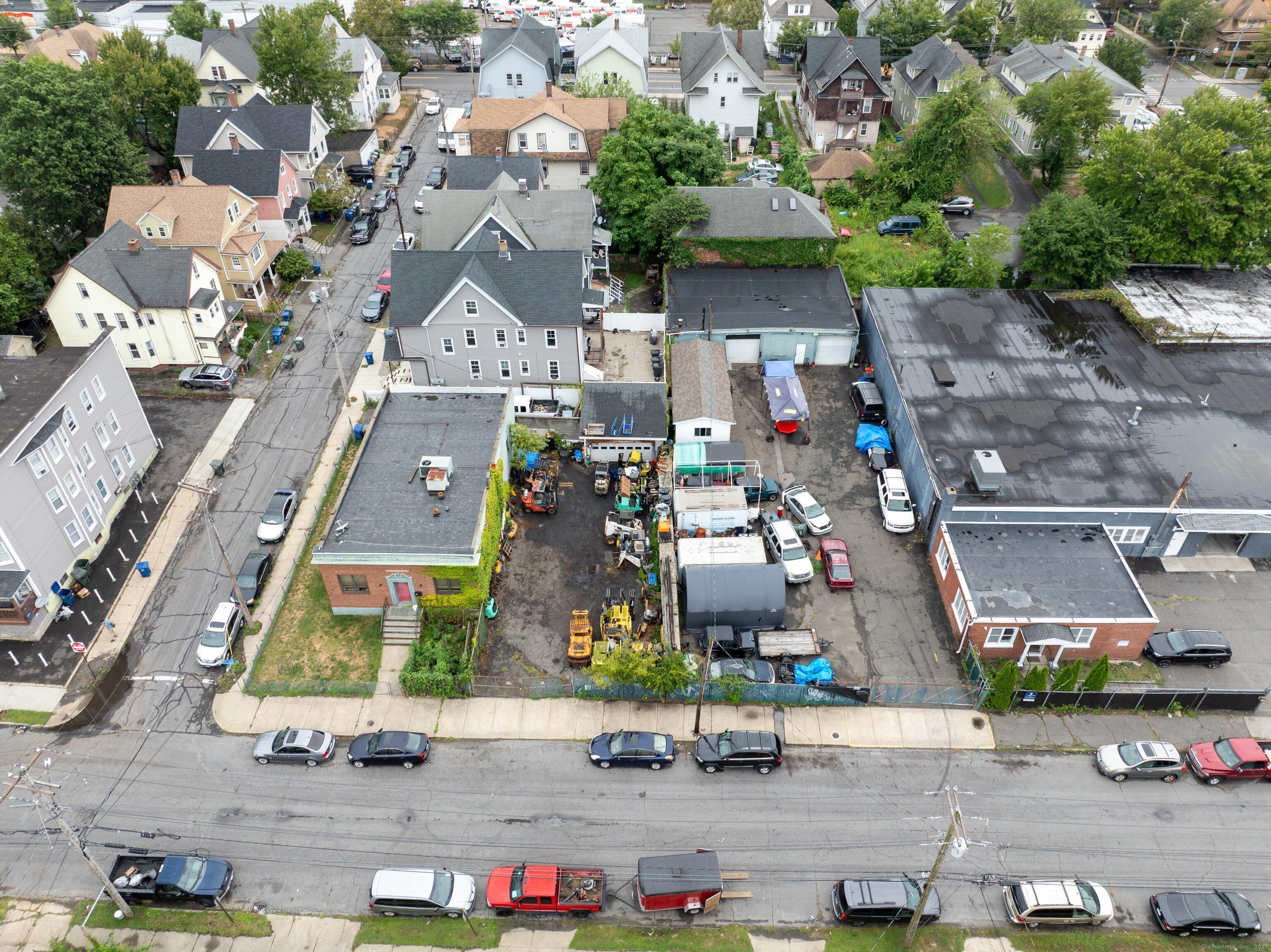 Property Image for 1346 & 1326 Kossuth Street